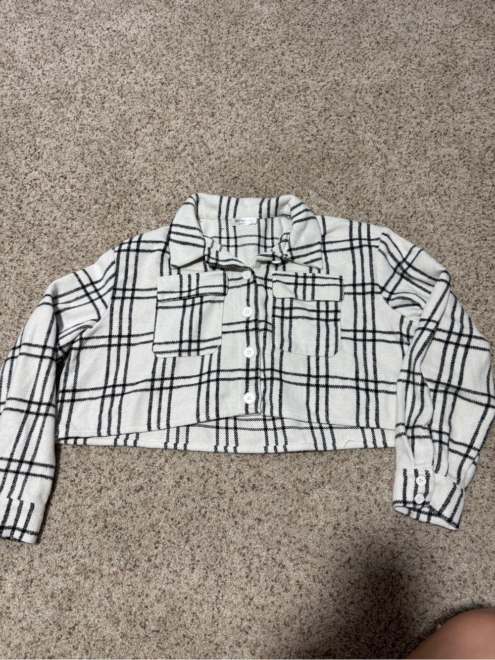 Cropped Black & White Plaid Button-Front Shacket
